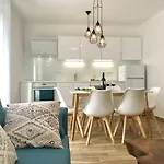 Luxury Ledo *